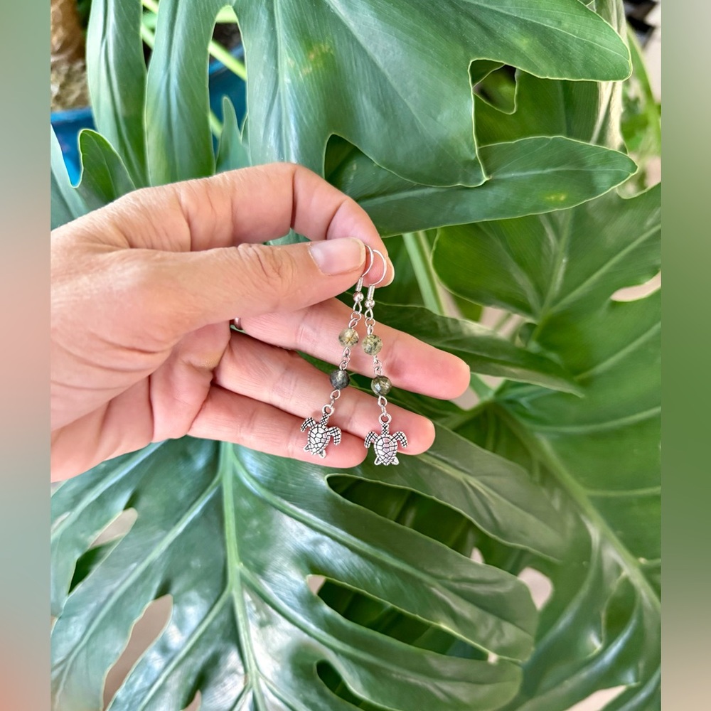 Prehnite ~ Turtle earrings || Handmade
